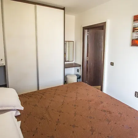 La Casa Varna